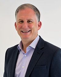 Headshot of Steven Wolf
